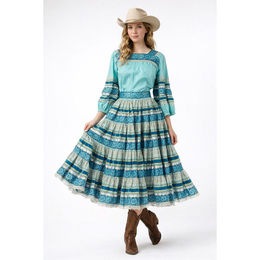 Vintage 70s Desert Flower Turquoise Western Top Circle Skirt Festival Prairie